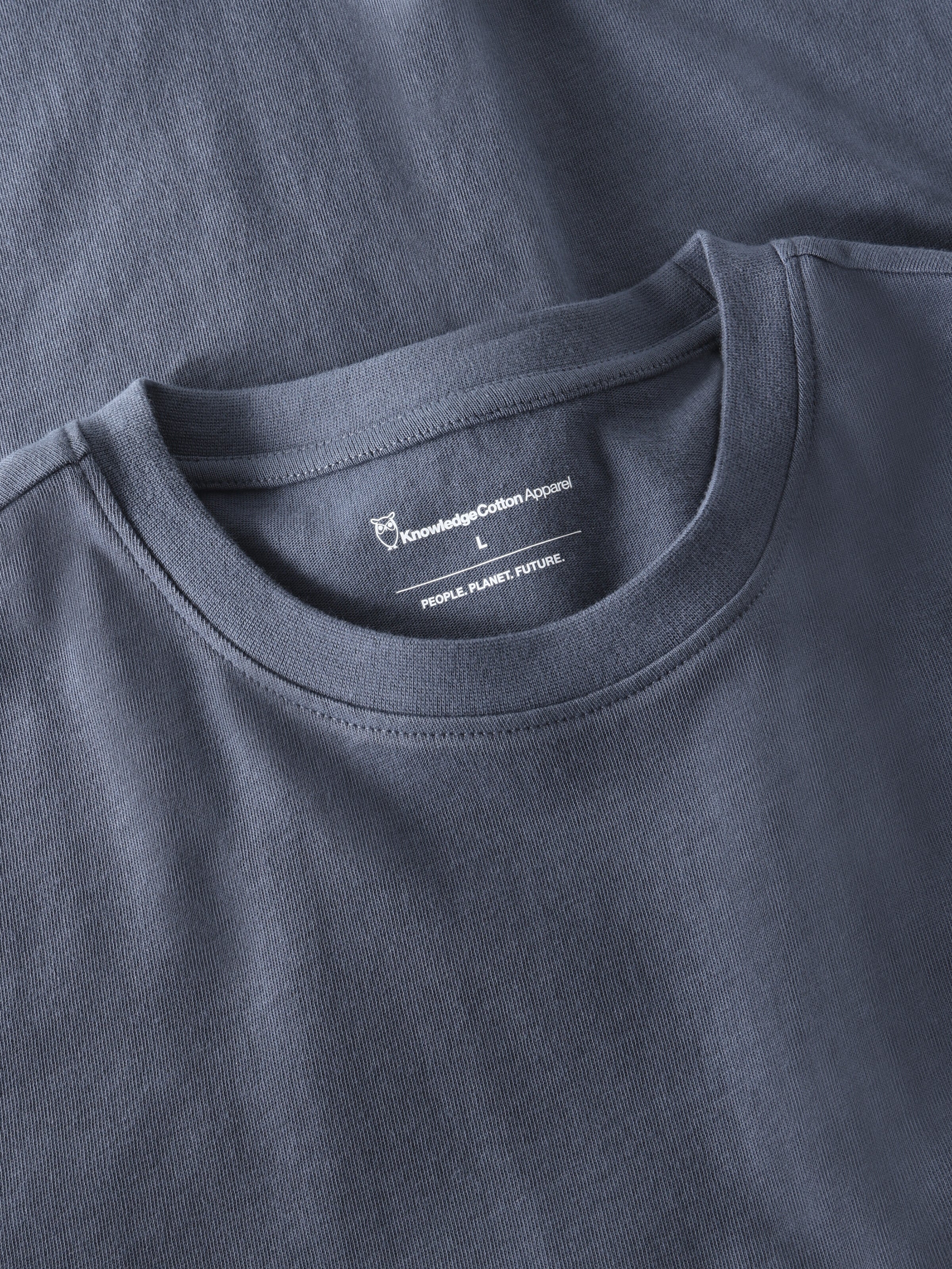 Back print t-shirt - Vintage Indigo - Image 3