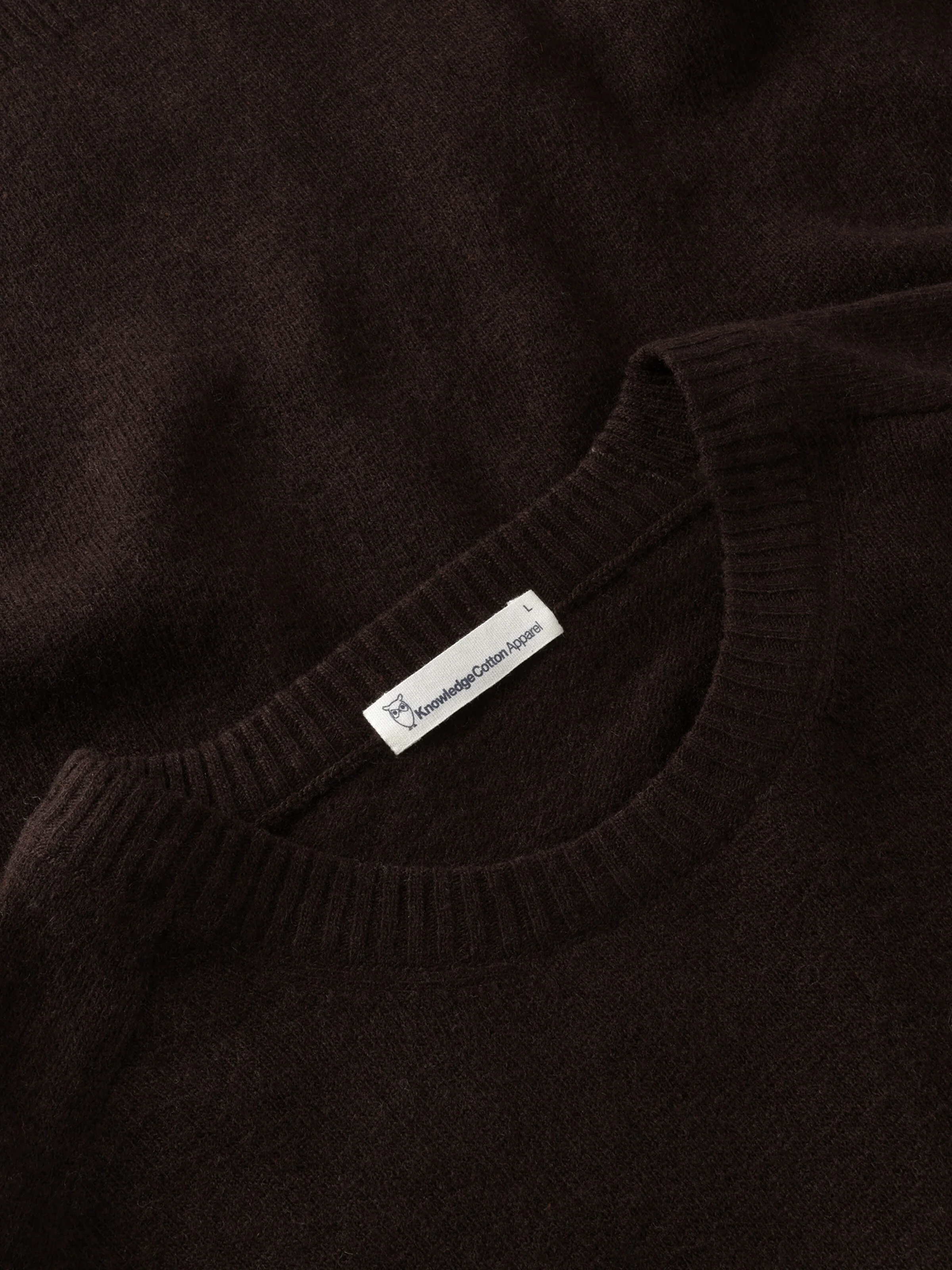 Basic o-neck knit - Chocolate Torte - Image 3