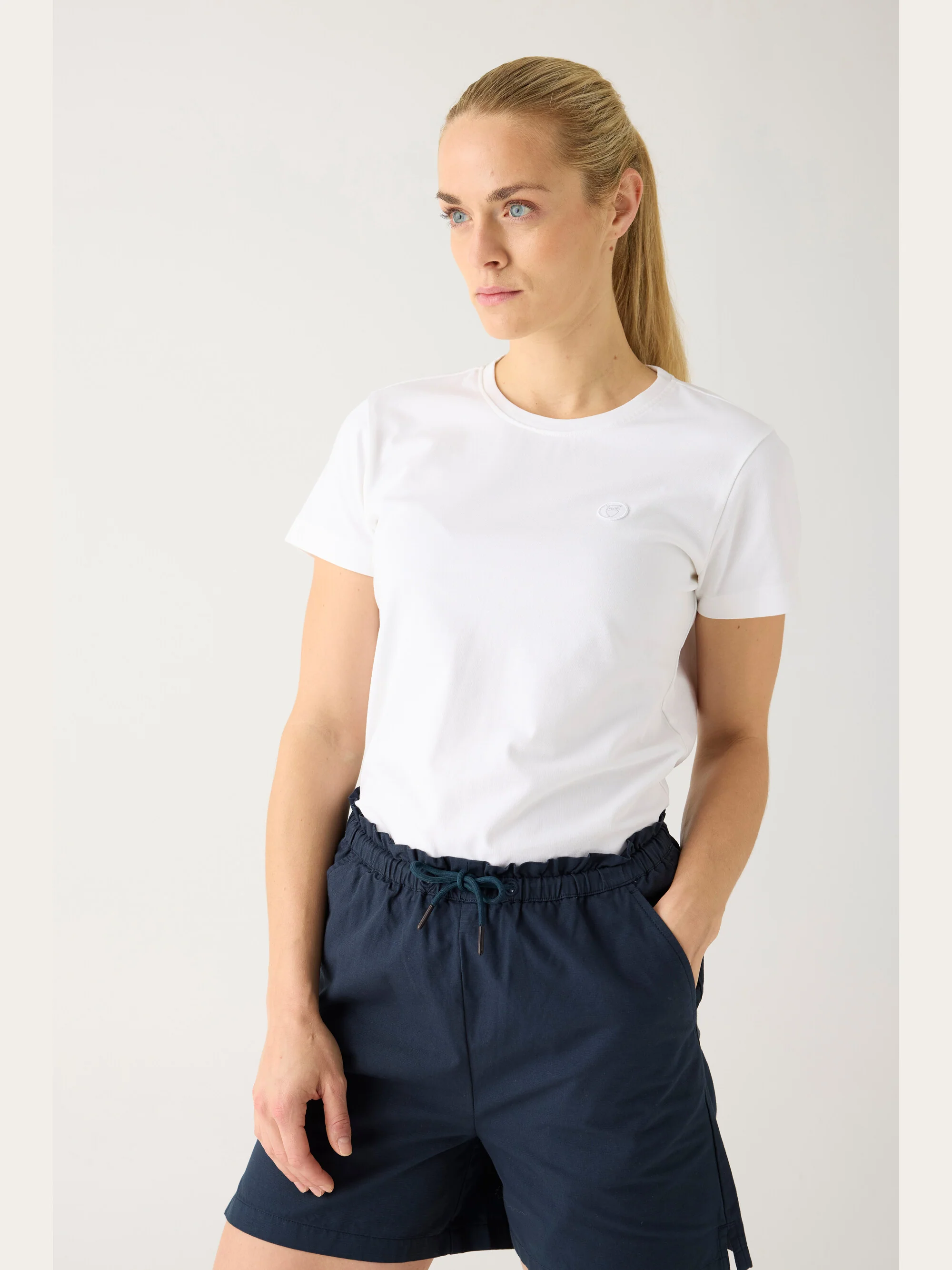 Boardwalk slub shorts with elastic waist - GOTS/Vegan - Total Eclipse - Image 4