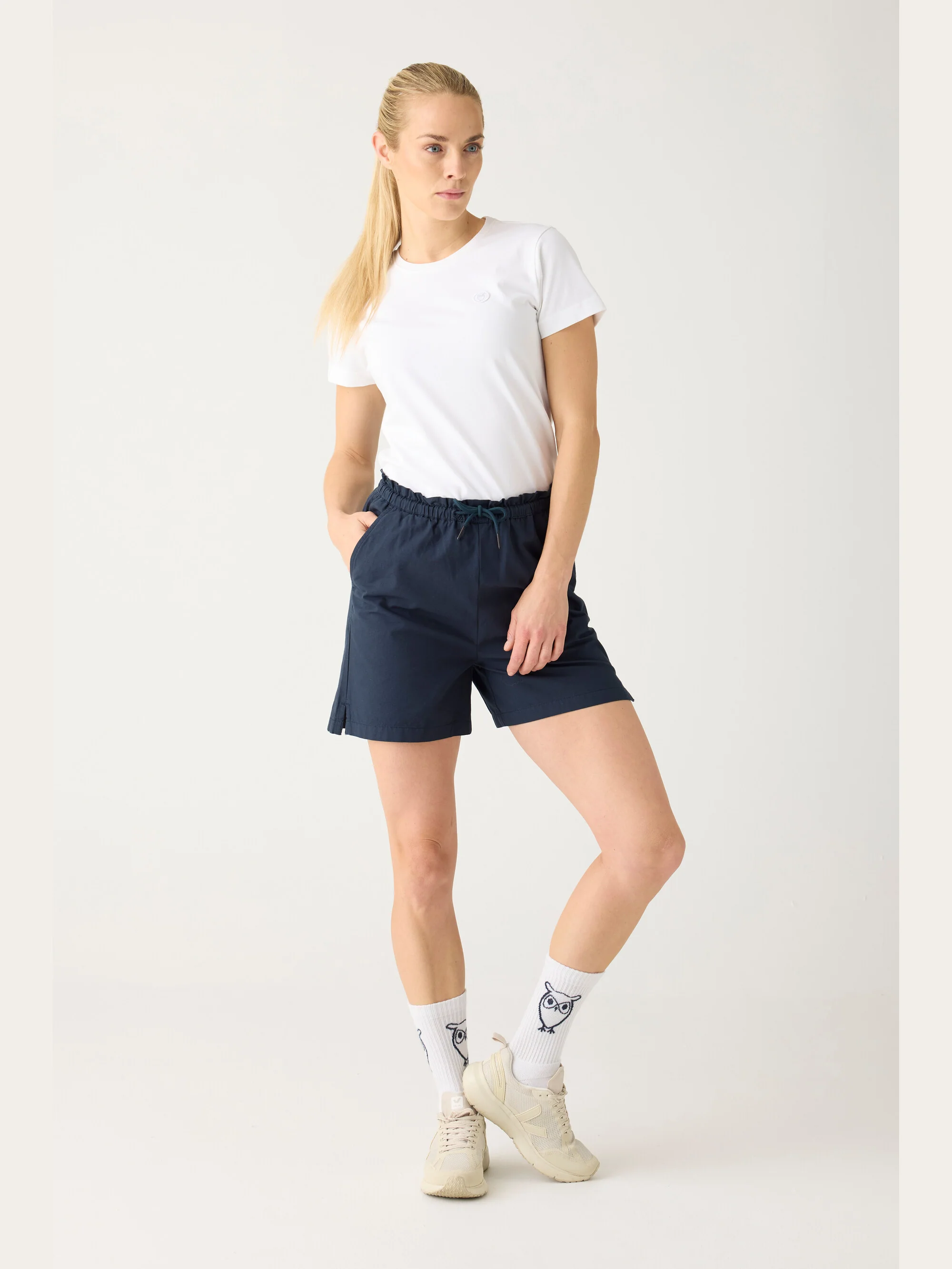 Boardwalk slub shorts with elastic waist - GOTS/Vegan - Total Eclipse - Image 5