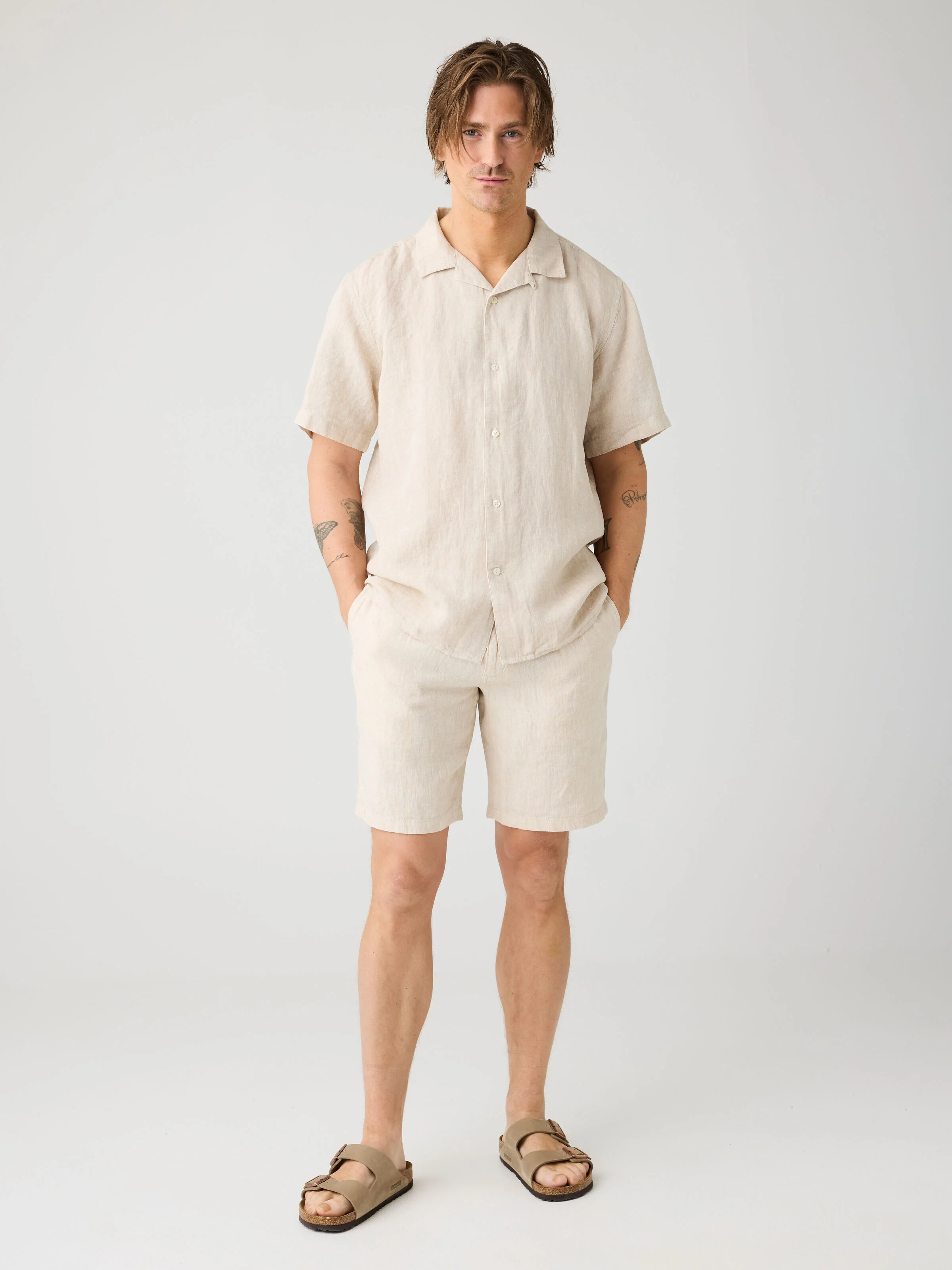 Box fit short sleeved linen shirt - Yarndyed Light feather gray - Image 2