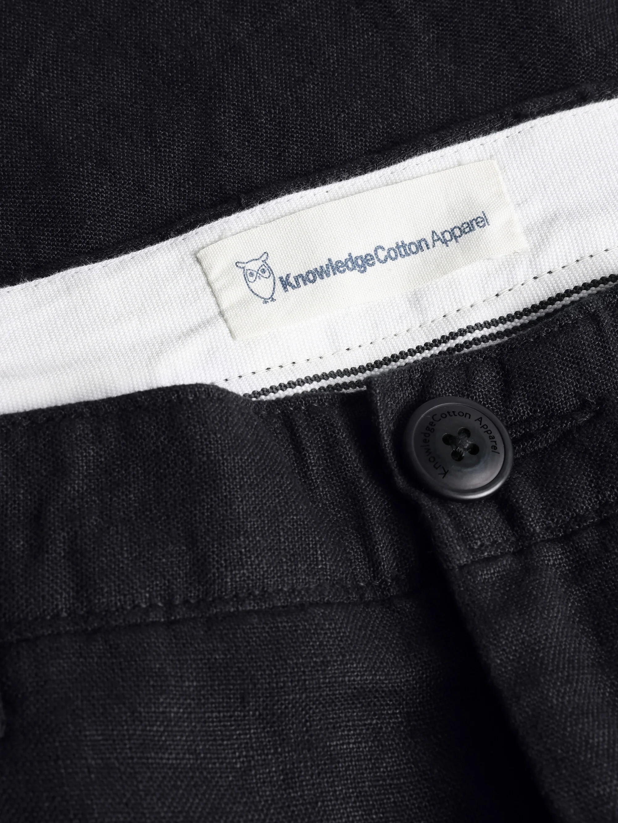 Chuck regular linen shorts - Black Jet - Image 6