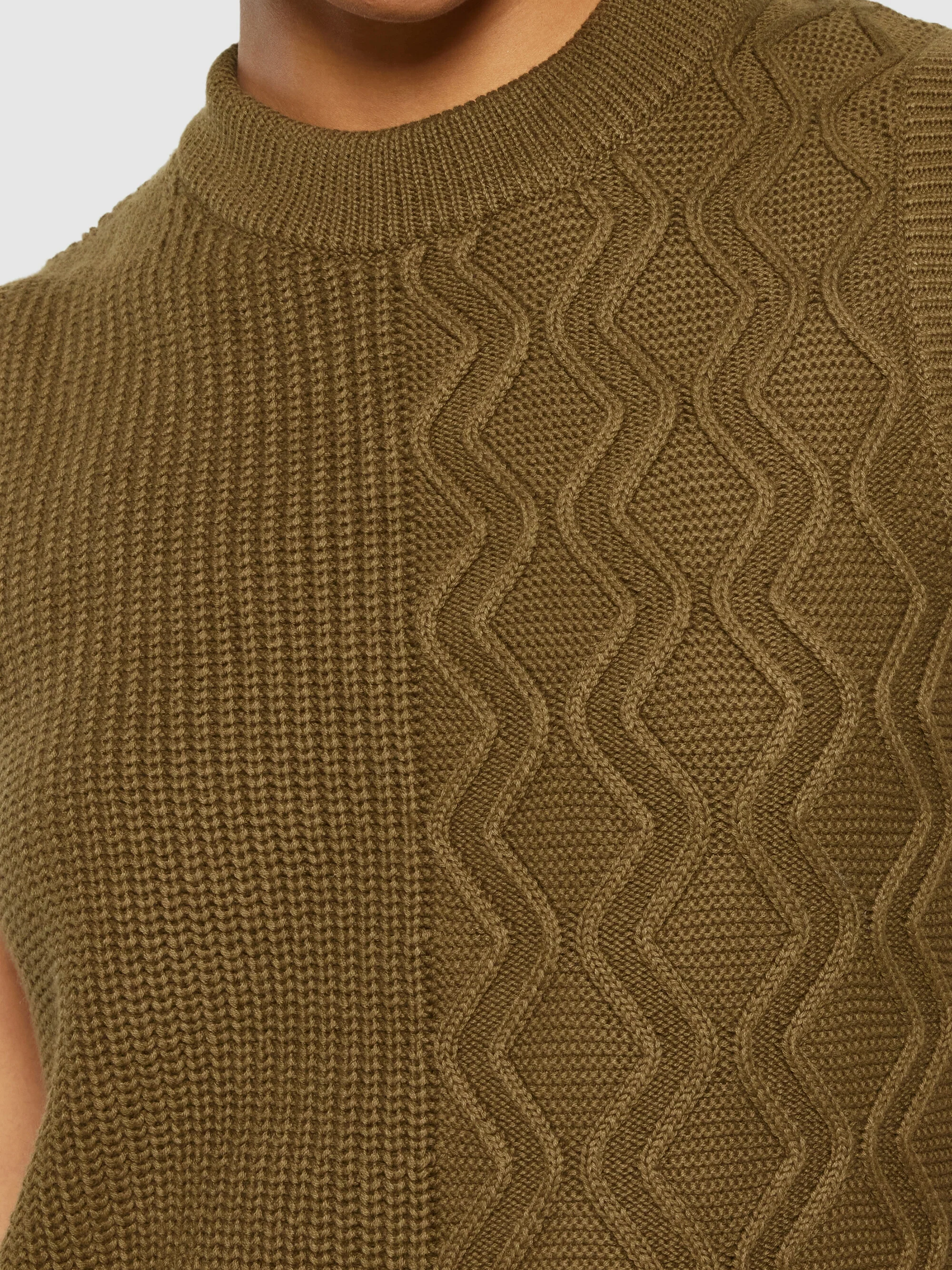 Cotton cable crew neck vest - Regenerative Organic Certified® - GOTS/Vegan - Dark Olive - Image 5