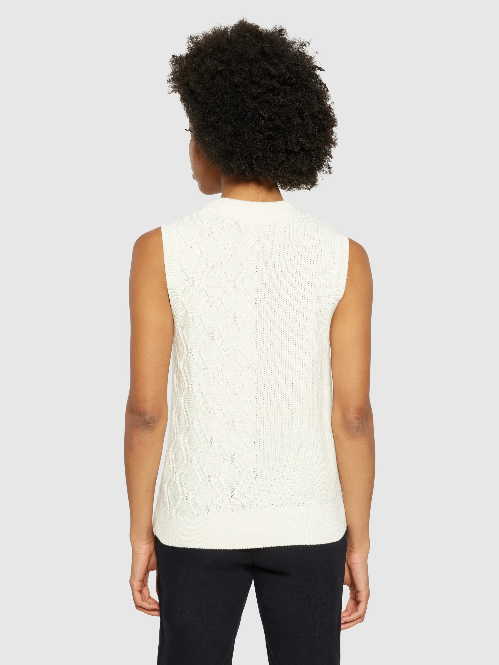 Cotton cable crew neck vest - Regenerative Organic Certified® - GOTS/Vegan - Egret - Image 3
