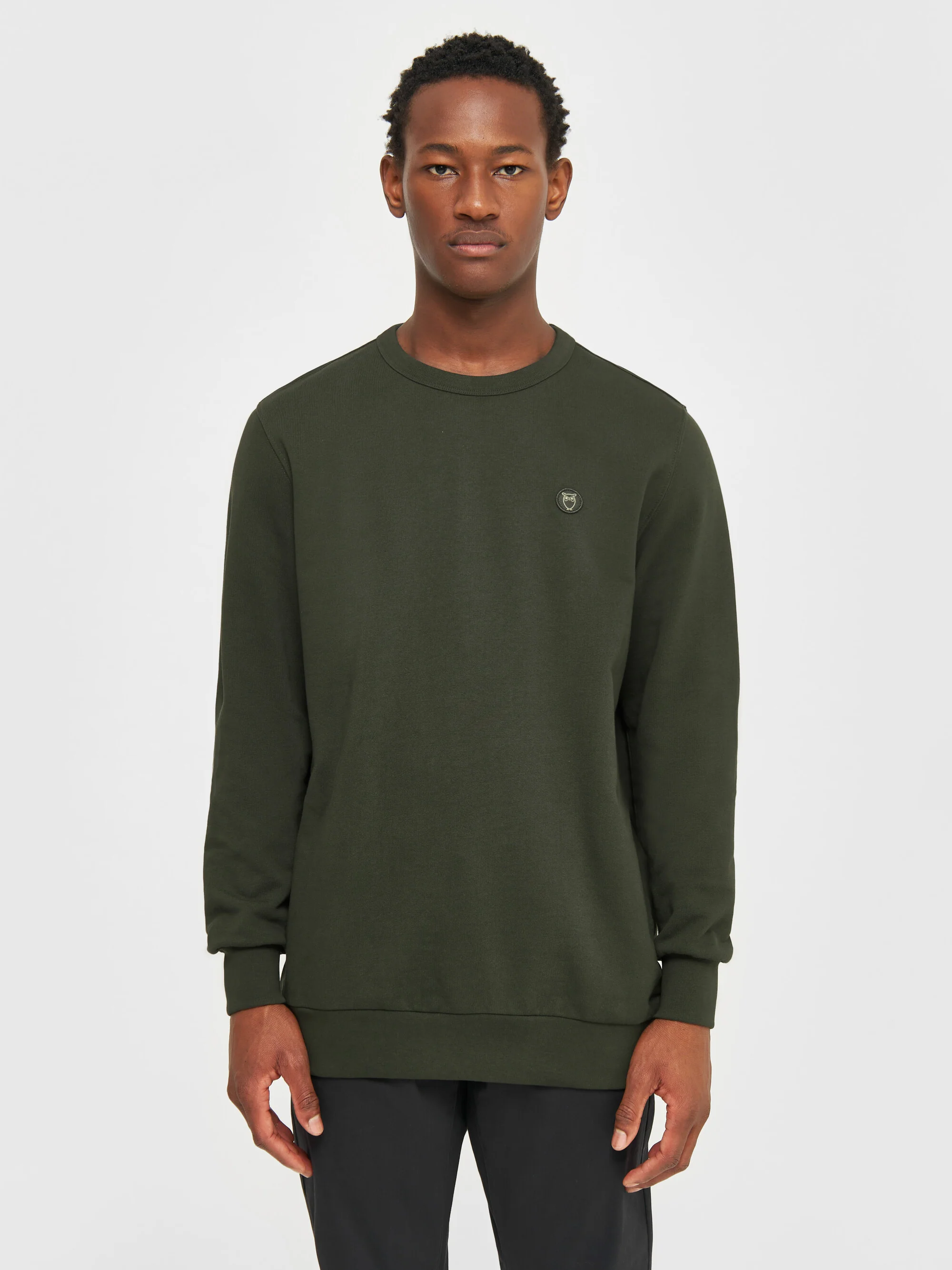Basic badge sweat - Forest Night - Image 2