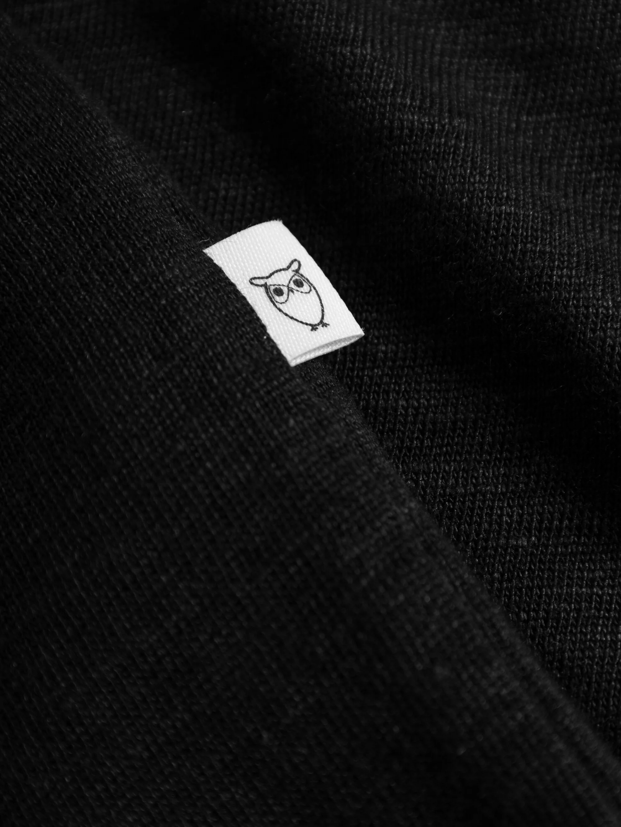 Linen t-shirt - Black Jet - Image 5