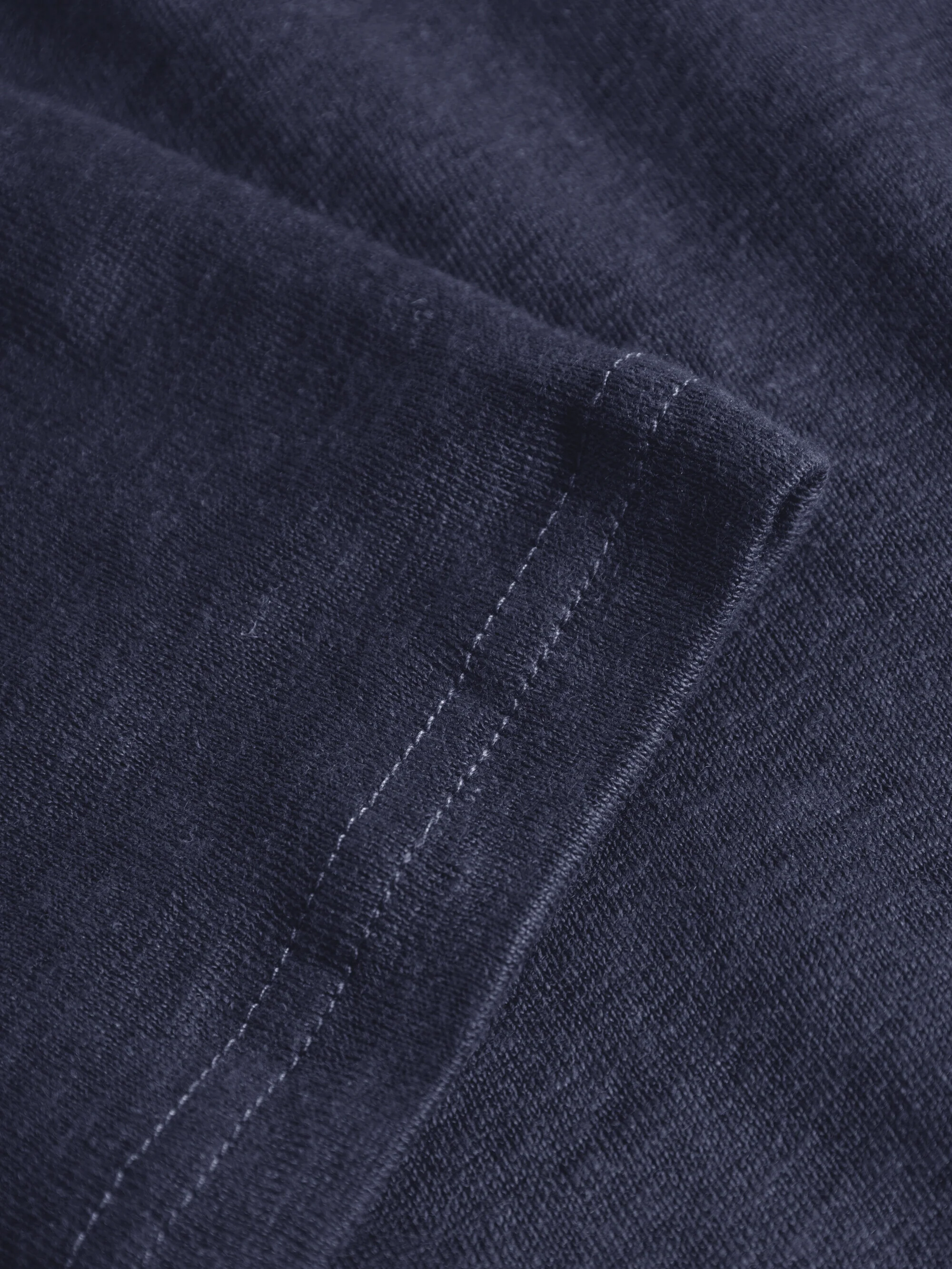 Linen t-shirt - Total Eclipse - Image 4