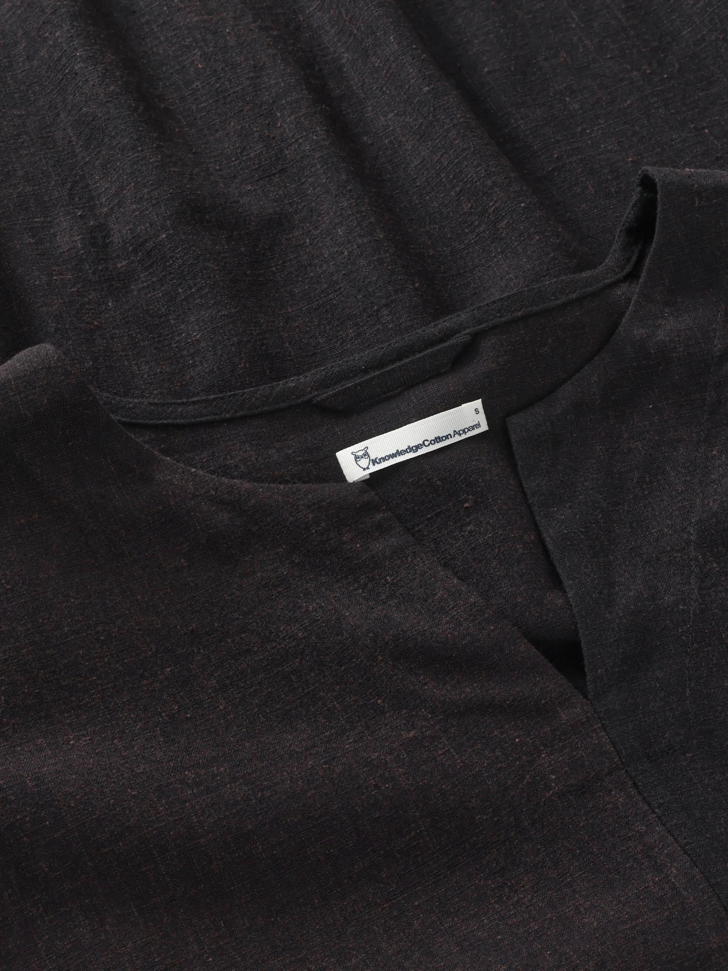 Linen v-neck dress - Black Jet - Image 2