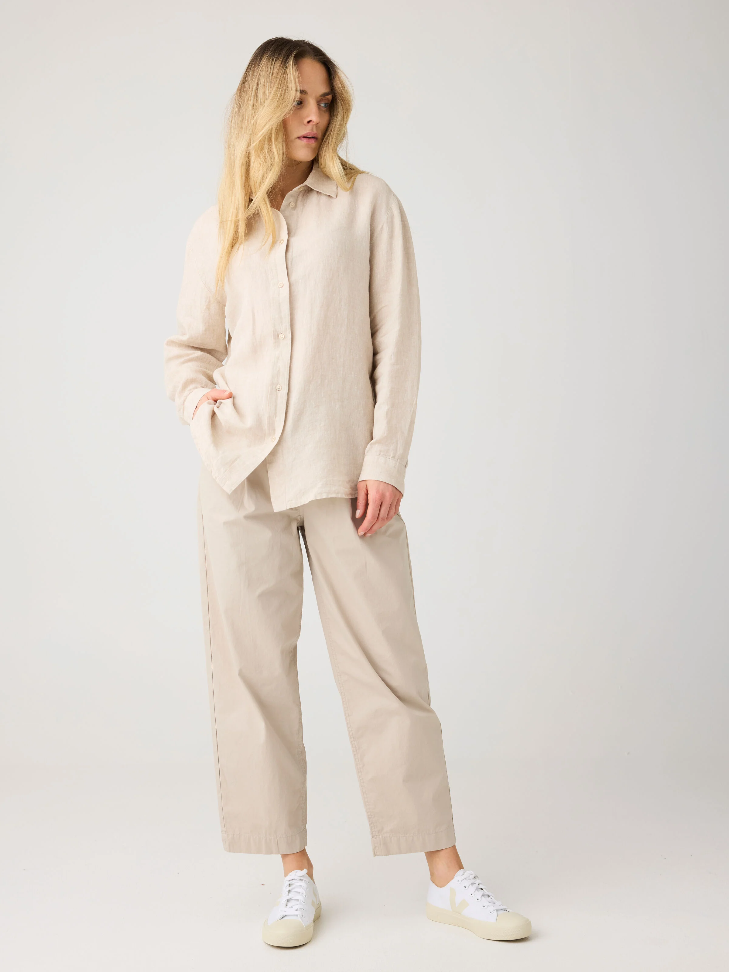 Loose linen shirt - Yarndyed Light feather gray - Image 3