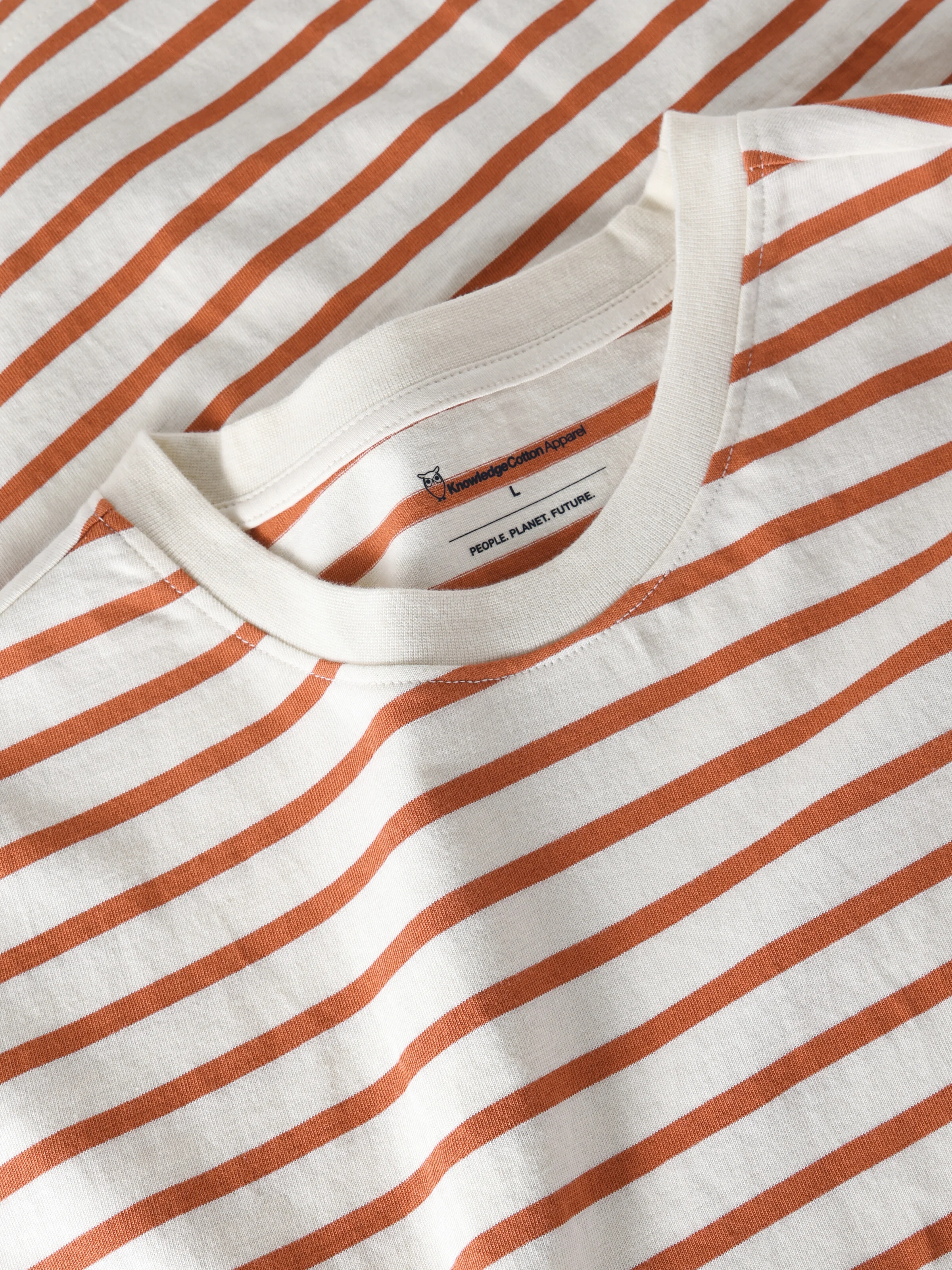 Loose striped t-shirt - Red Stripe - Image 5