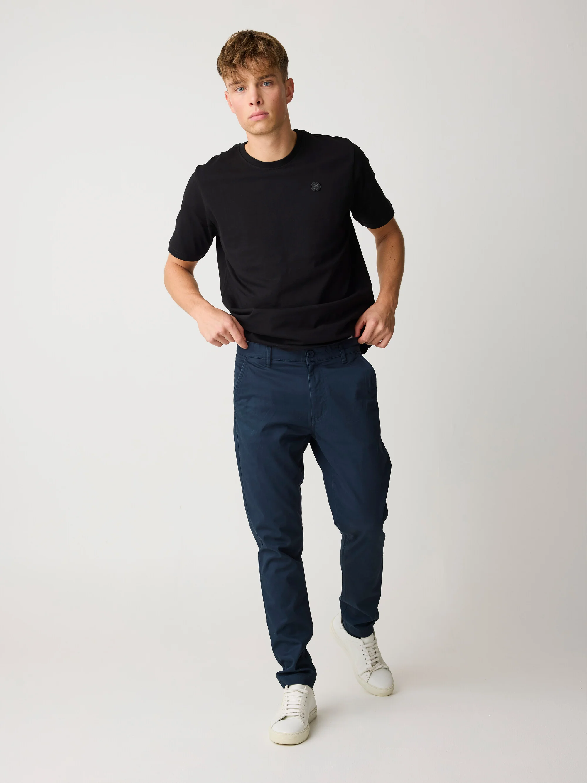 LUCA slim twill chino pants - Total Eclipse - Image 3