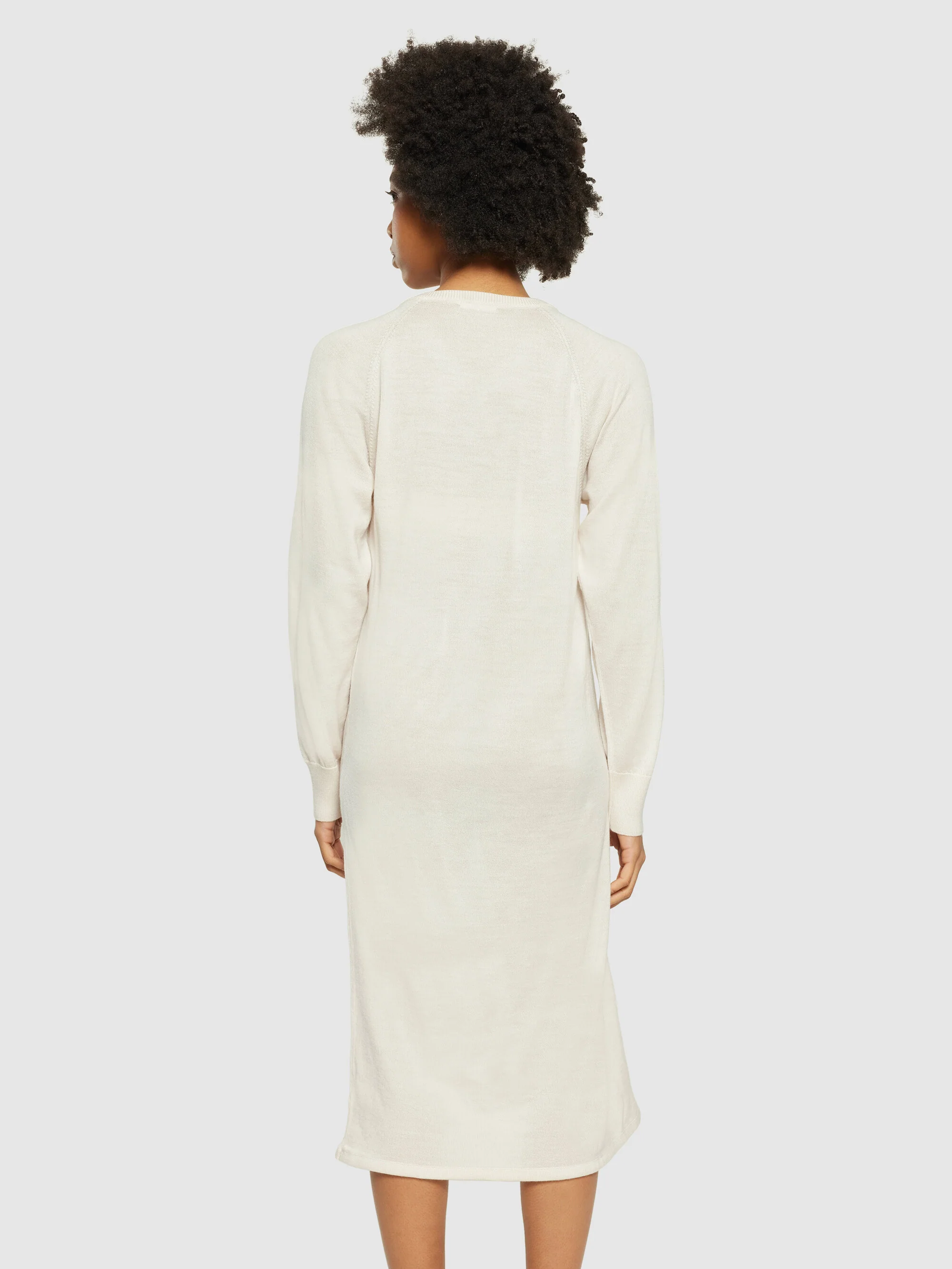 Merino mid length v-neck dress - RWS - Kelp - Image 3