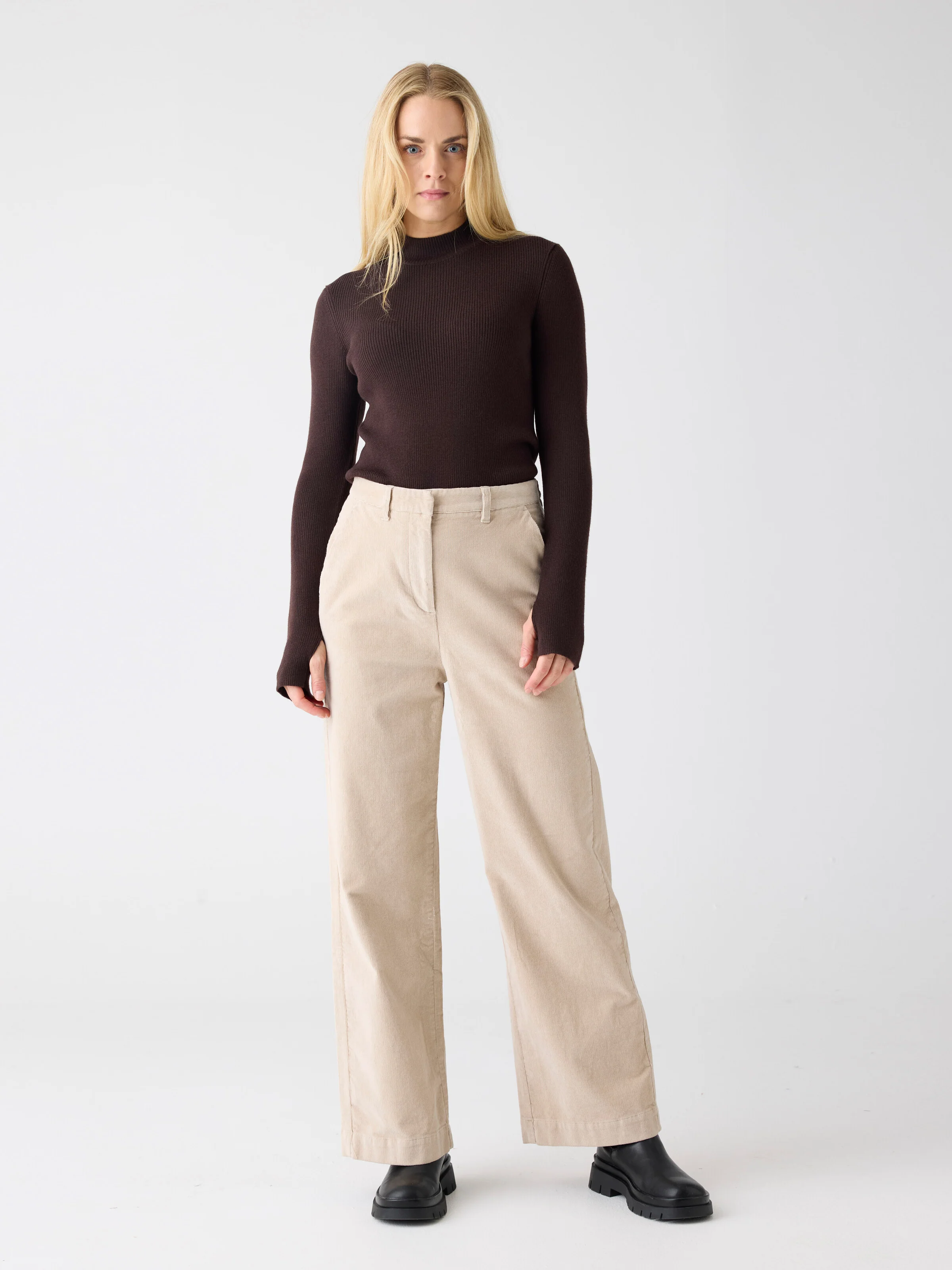 Merino rib mock neck long sleeve t-shirt - Chocolate Torte - Image 3