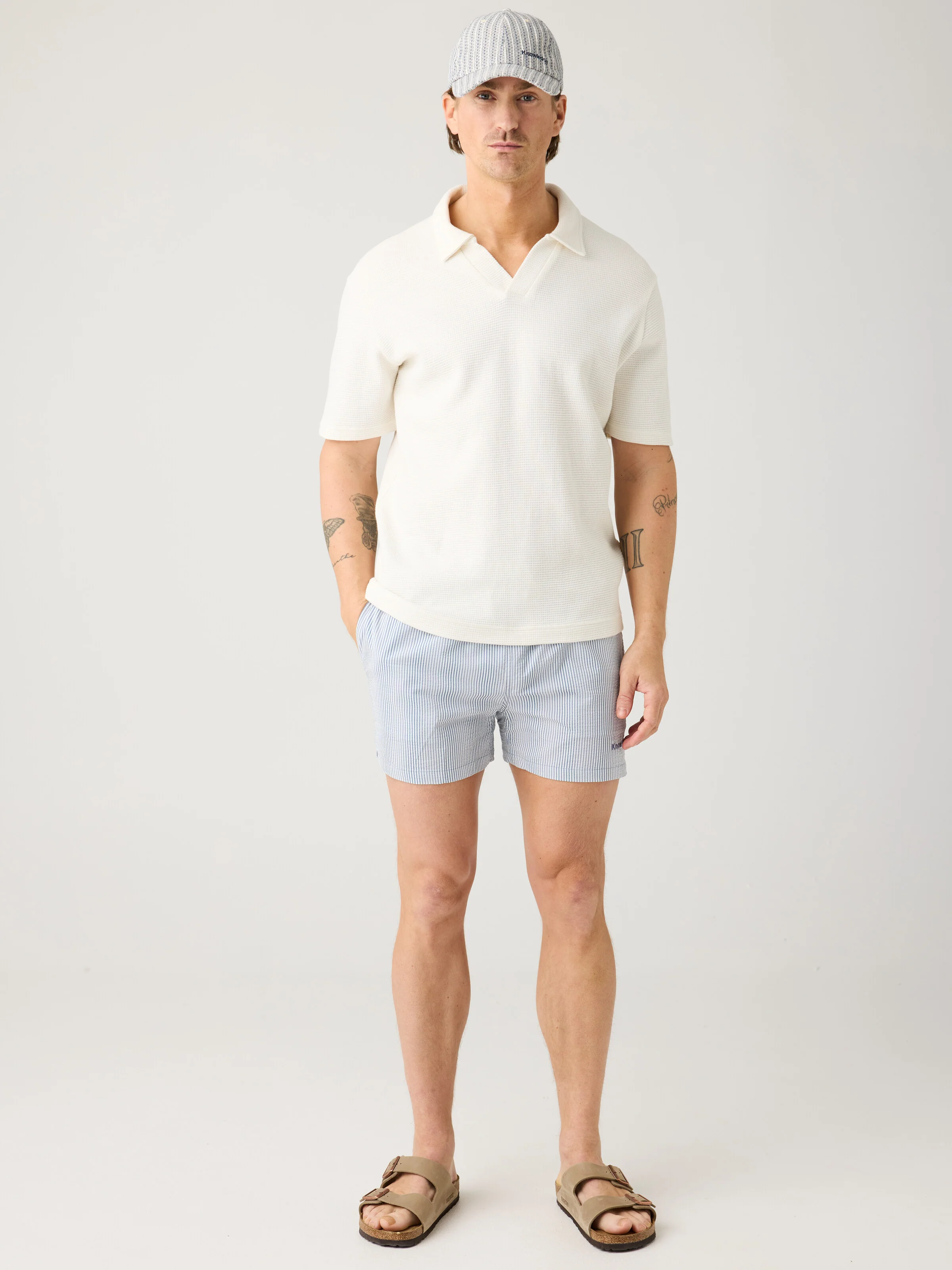 Mid-thigh seersucker swimshorts - Blue stripe - Image 2