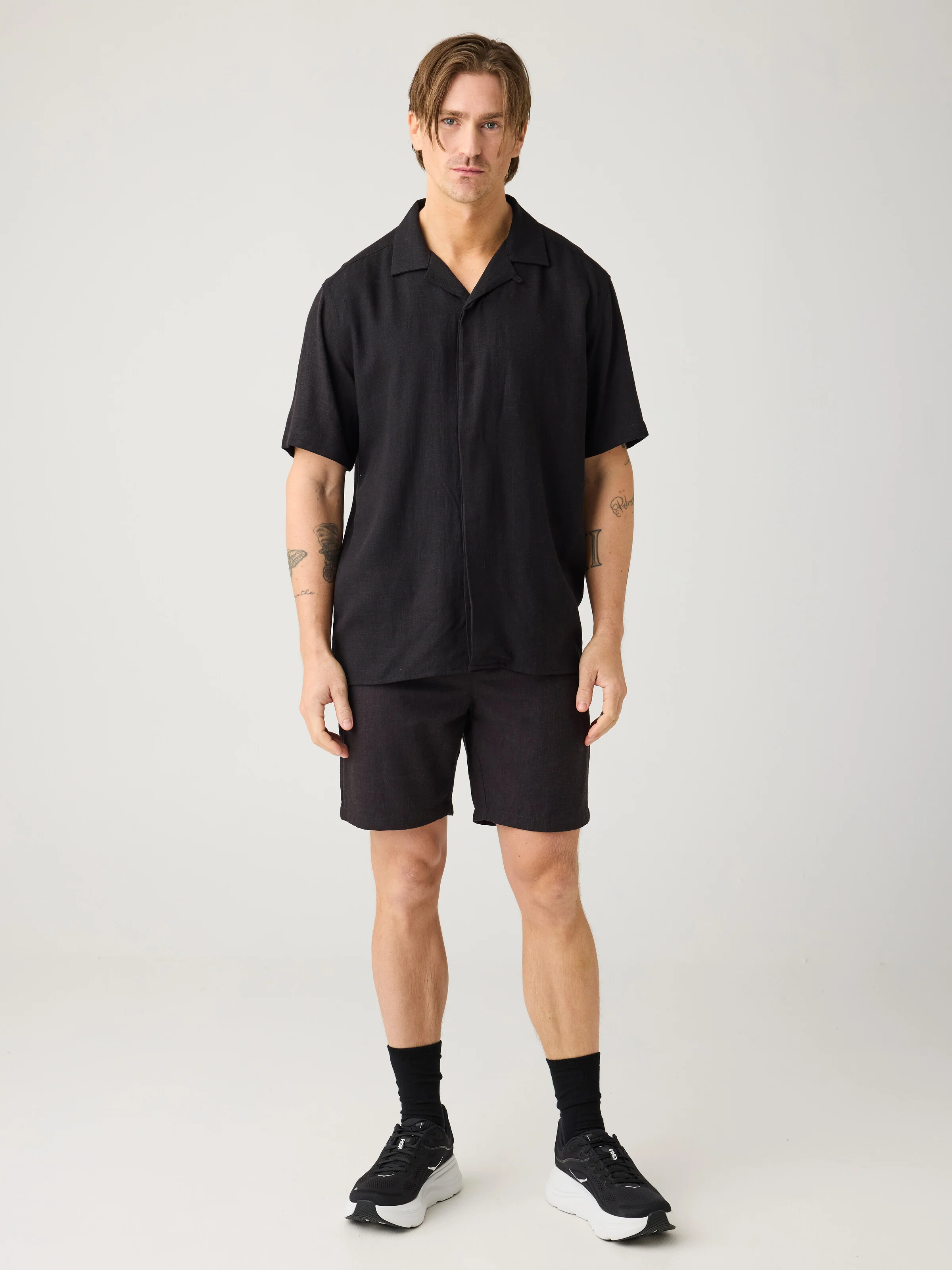 Moss relaxed linen blend short sleeve shirt - Black Jet - Image 4