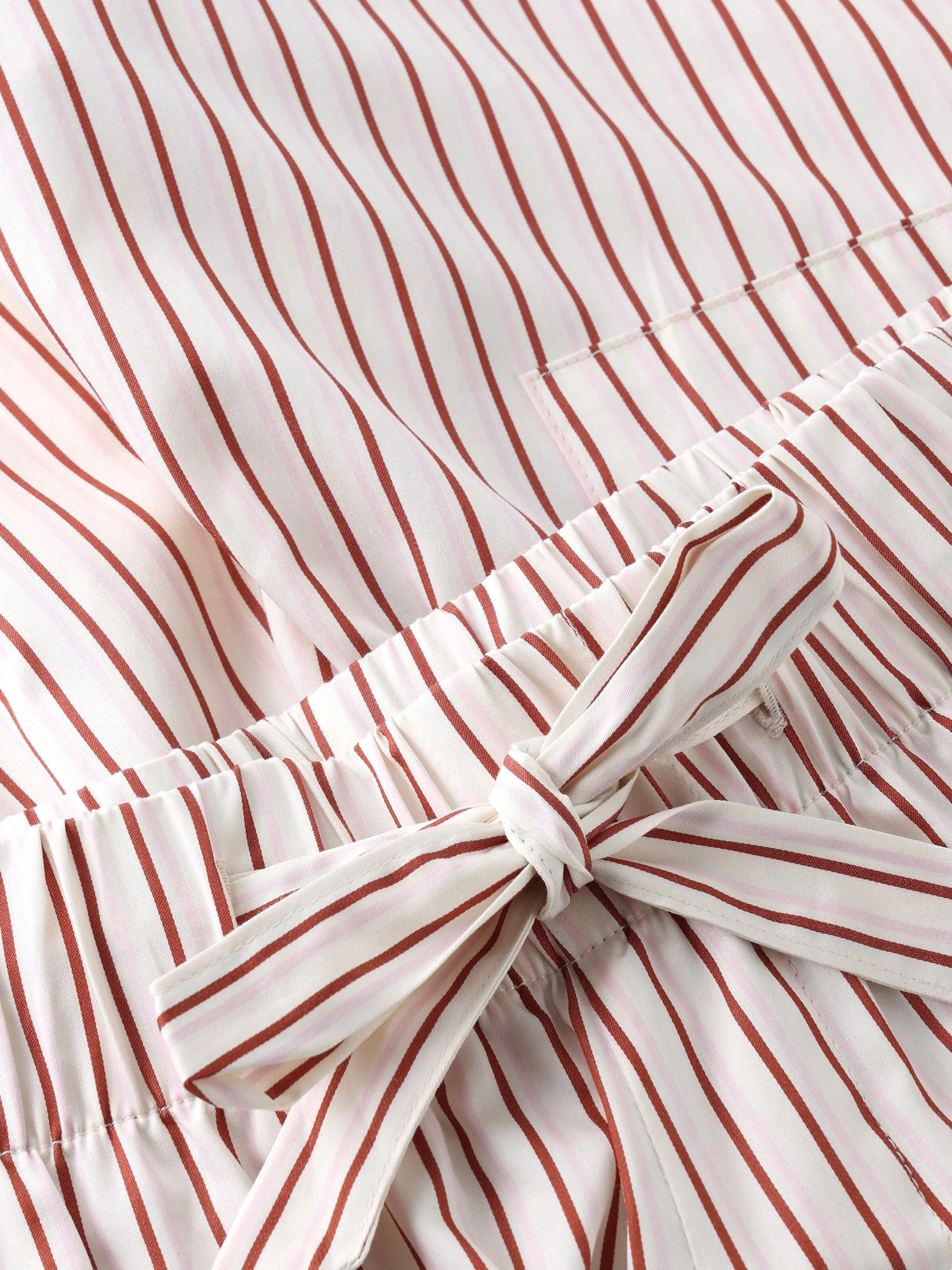Nova relaxed satin shorts - Red Stripe - Image 3
