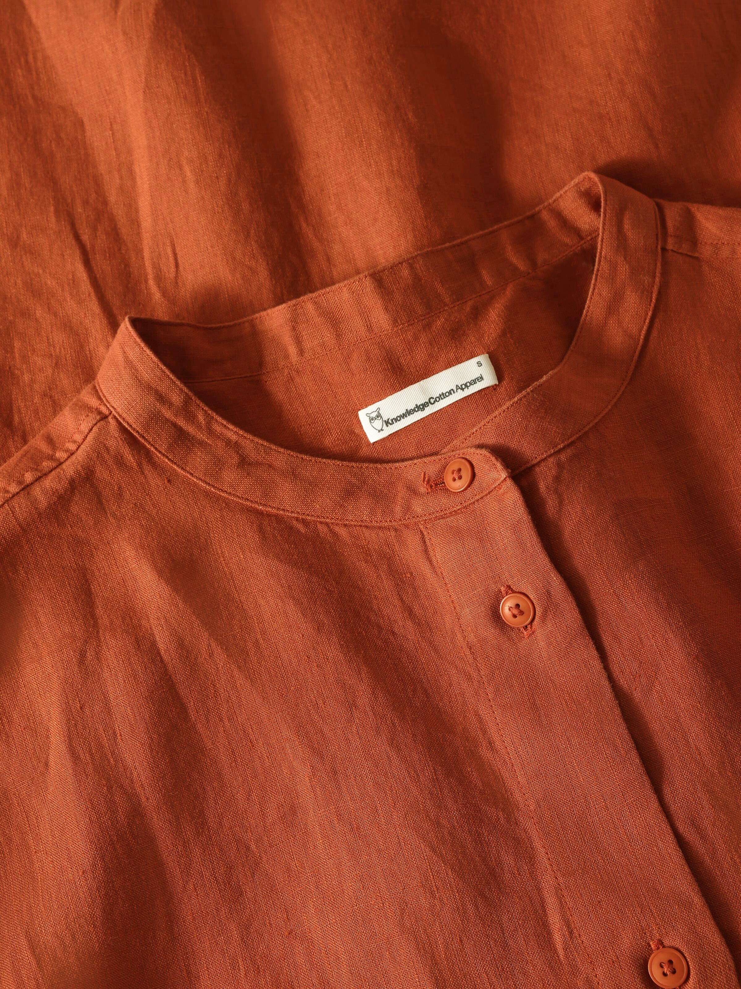Organic Linen Shirt GOTS/Vegan - Burnt Brick - Image 5