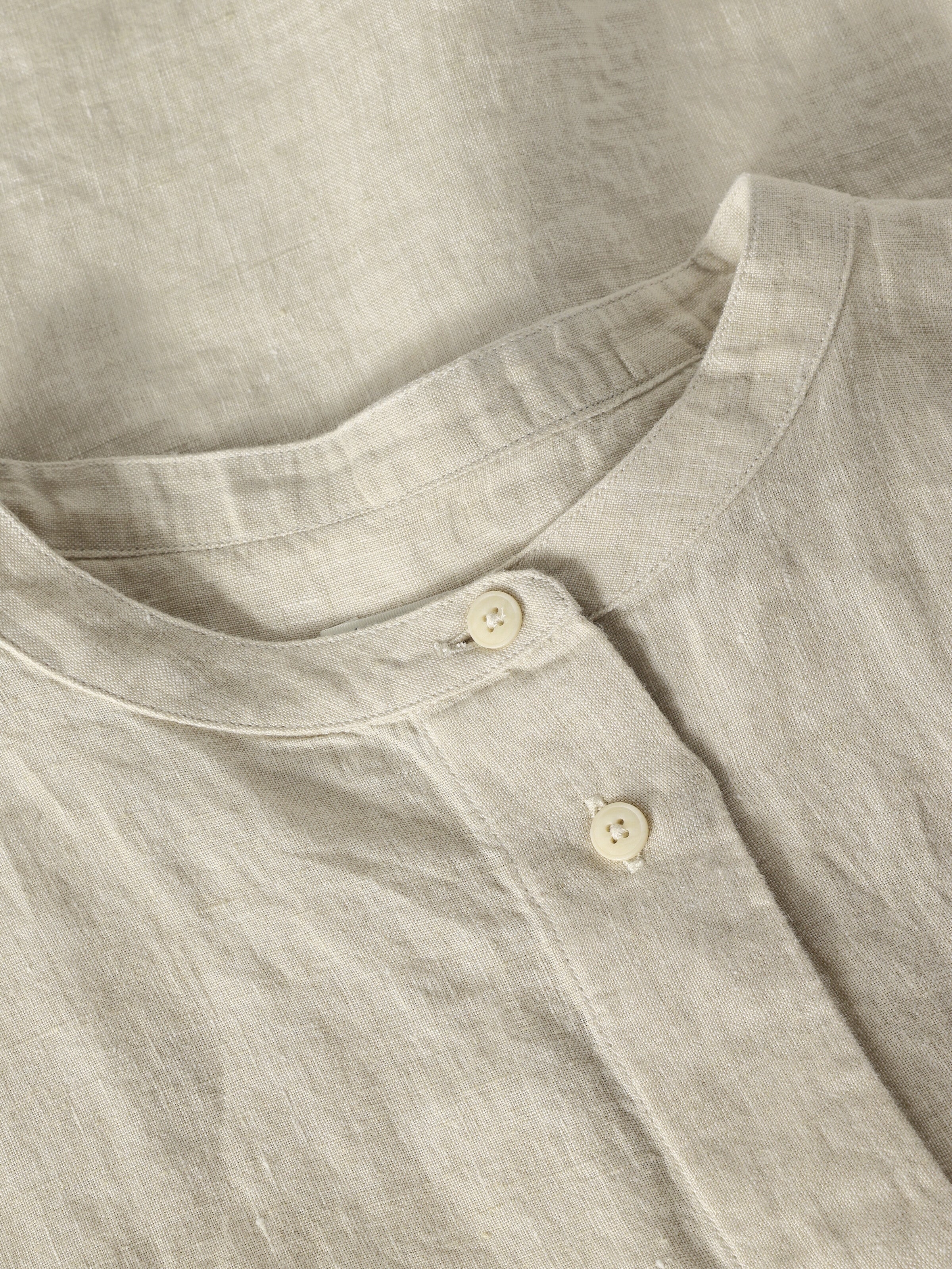 Organic Linen Shirt GOTS/Vegan - Yarndyed Light feather gray - Image 2