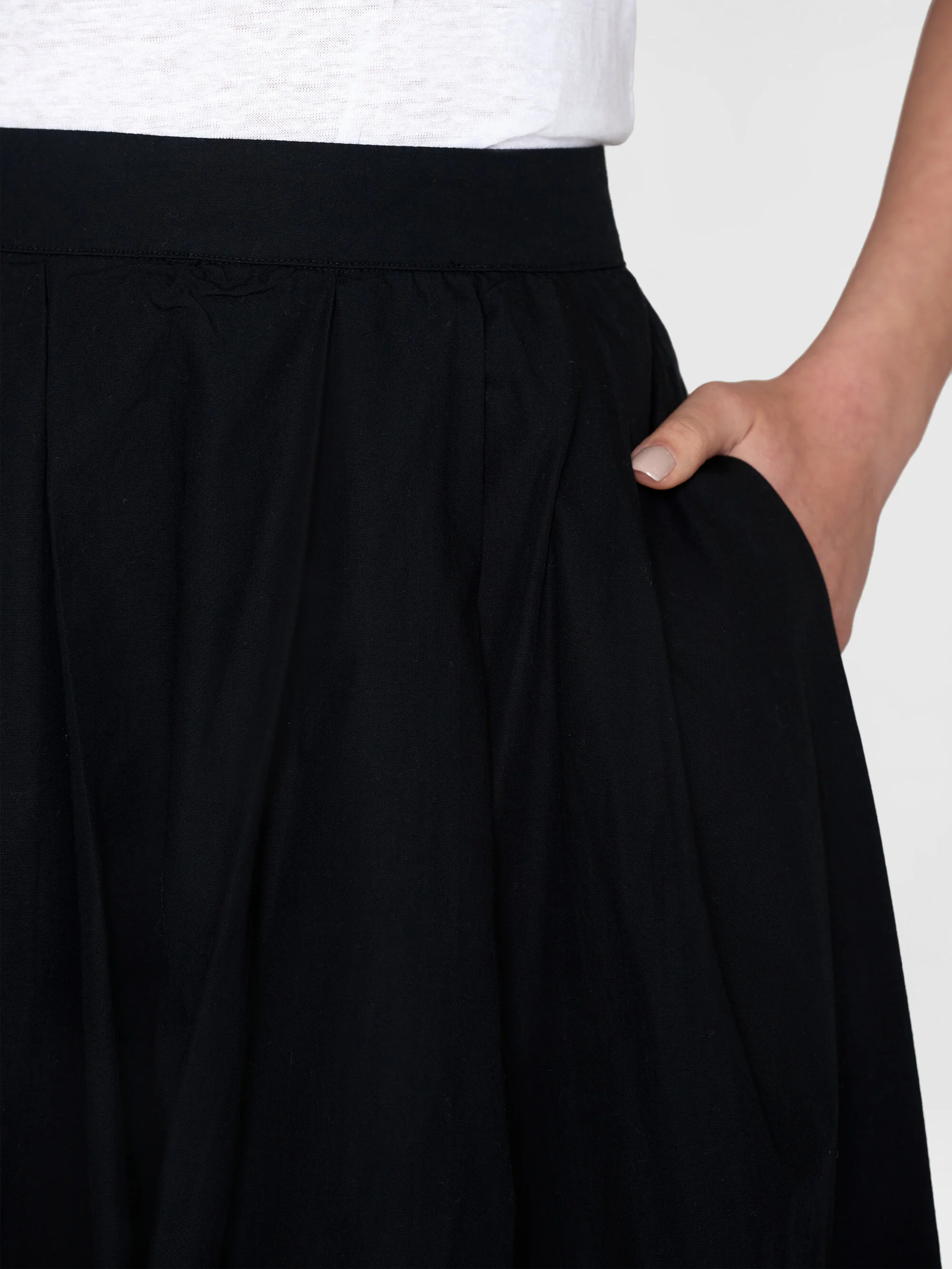 Poplin pleated mid-length skirt - Black Jet - Image 5