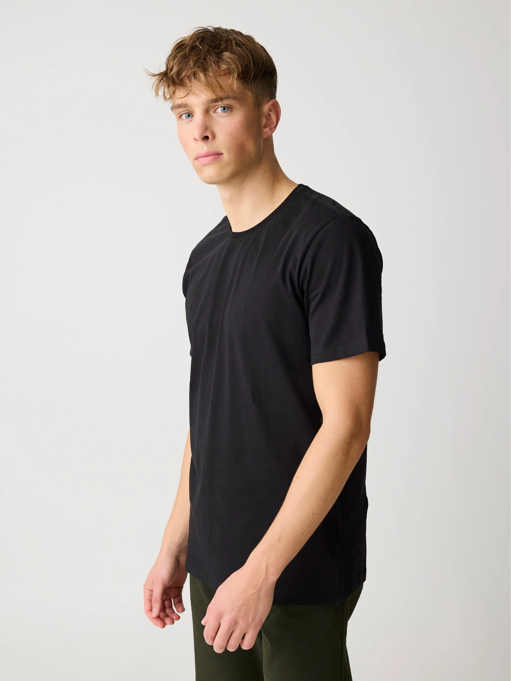 Regular fit Basic tee - Black Jet - Image 3