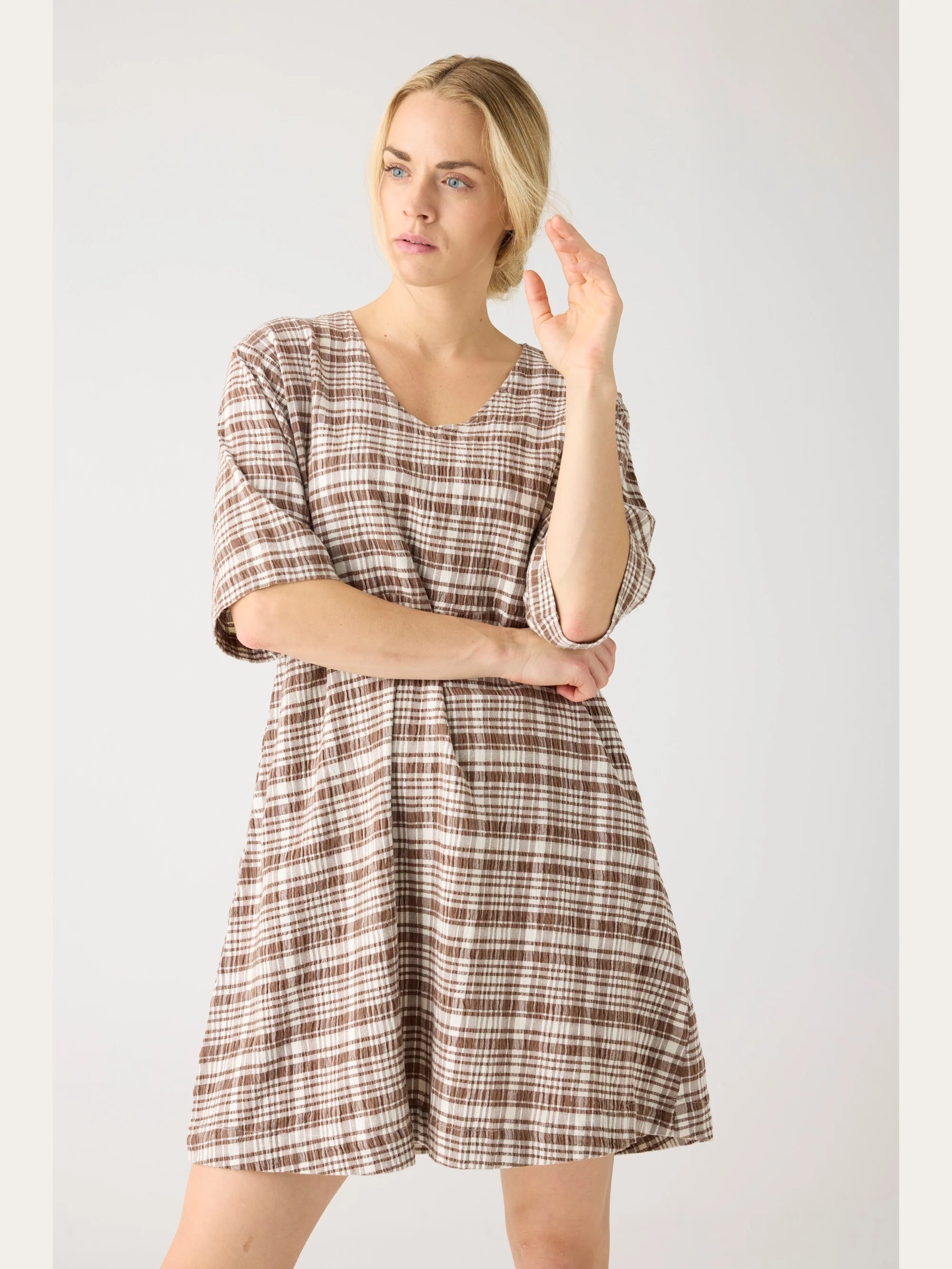 Seersucker check tunica dress - GOTS/Vegan - Beige check - Image 5