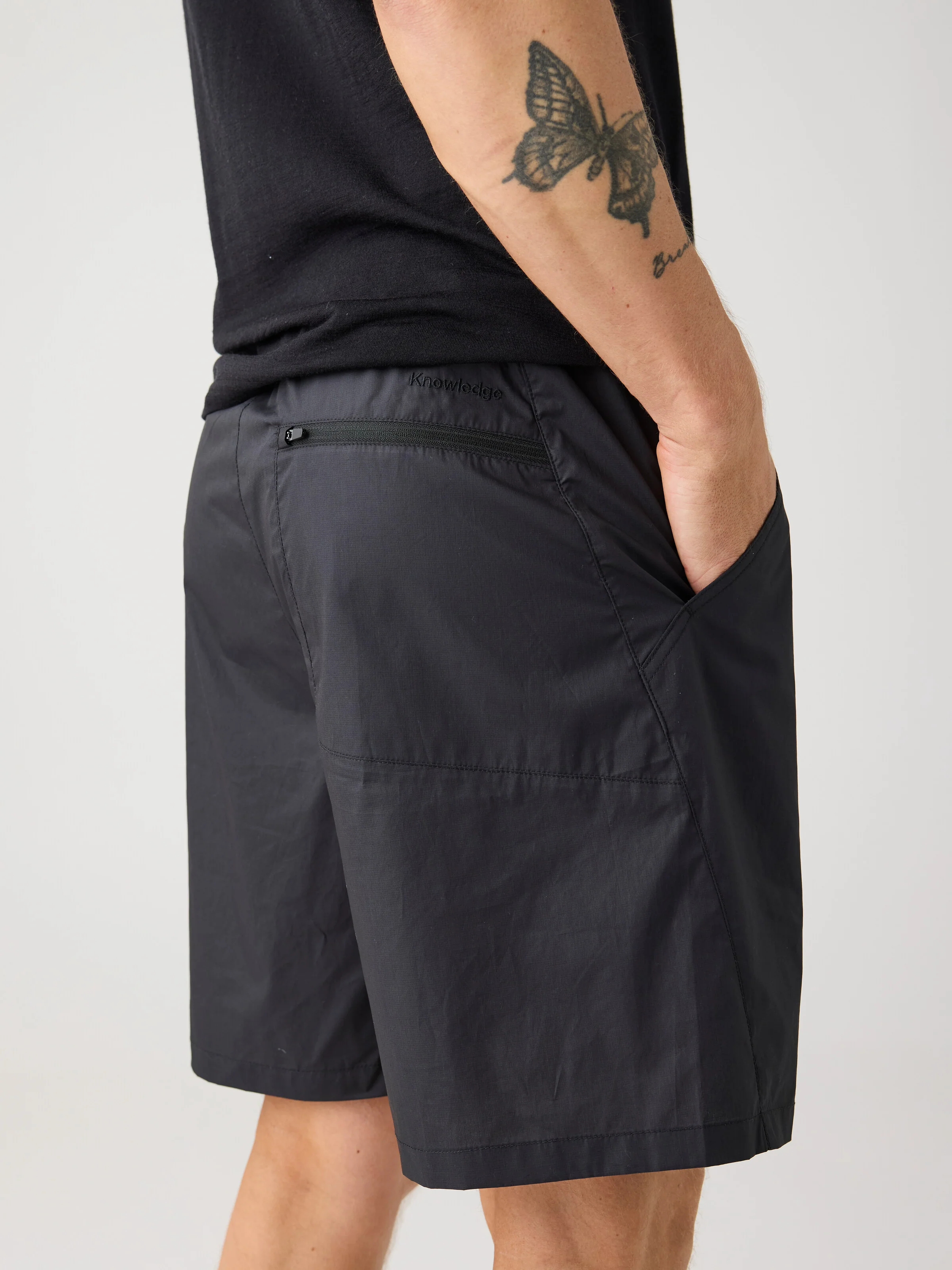Storm relaxed vent ripstop 90 shorts - Black Jet - Image 3