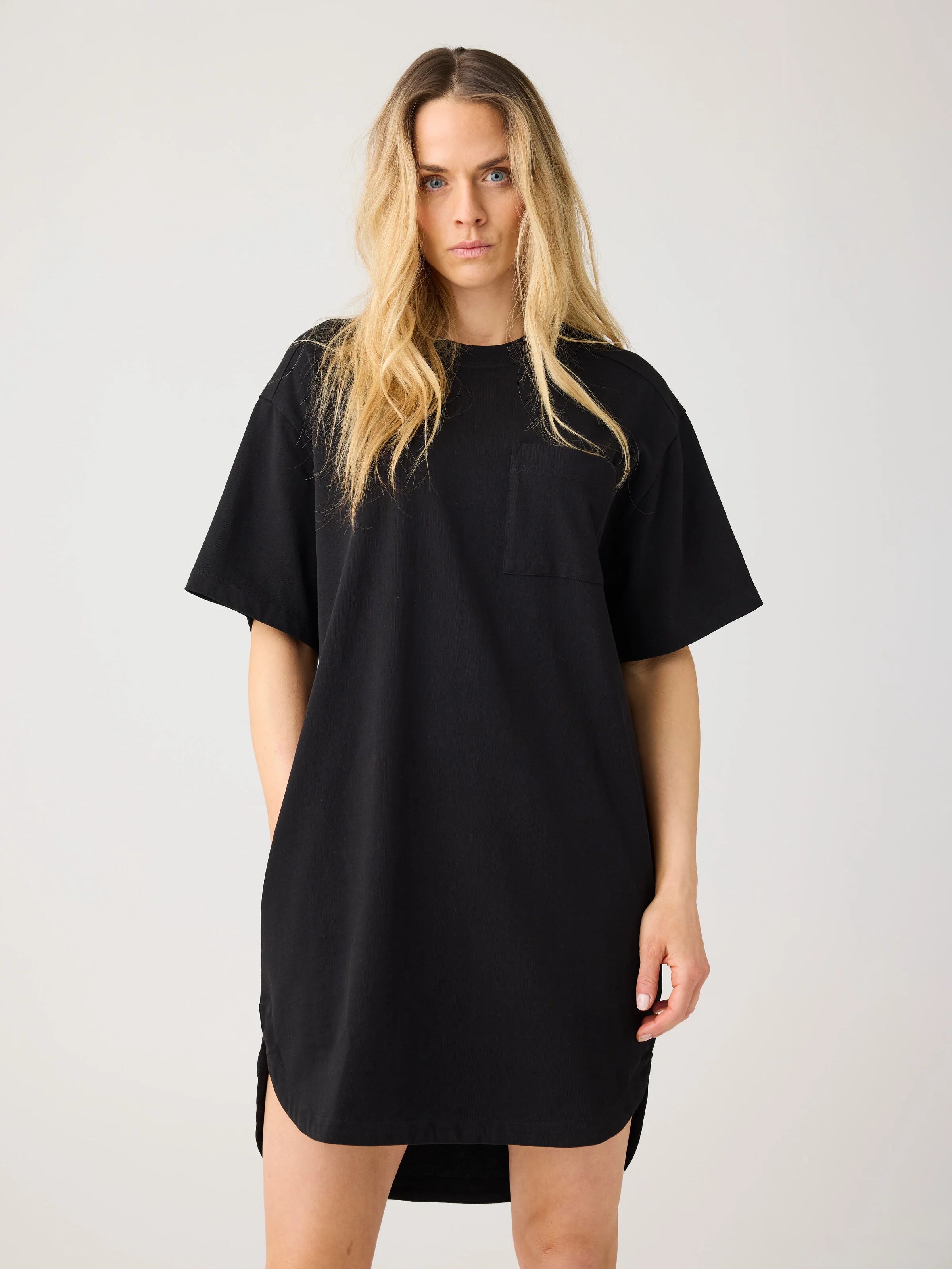T-shirt dress - Black Jet - Image 2